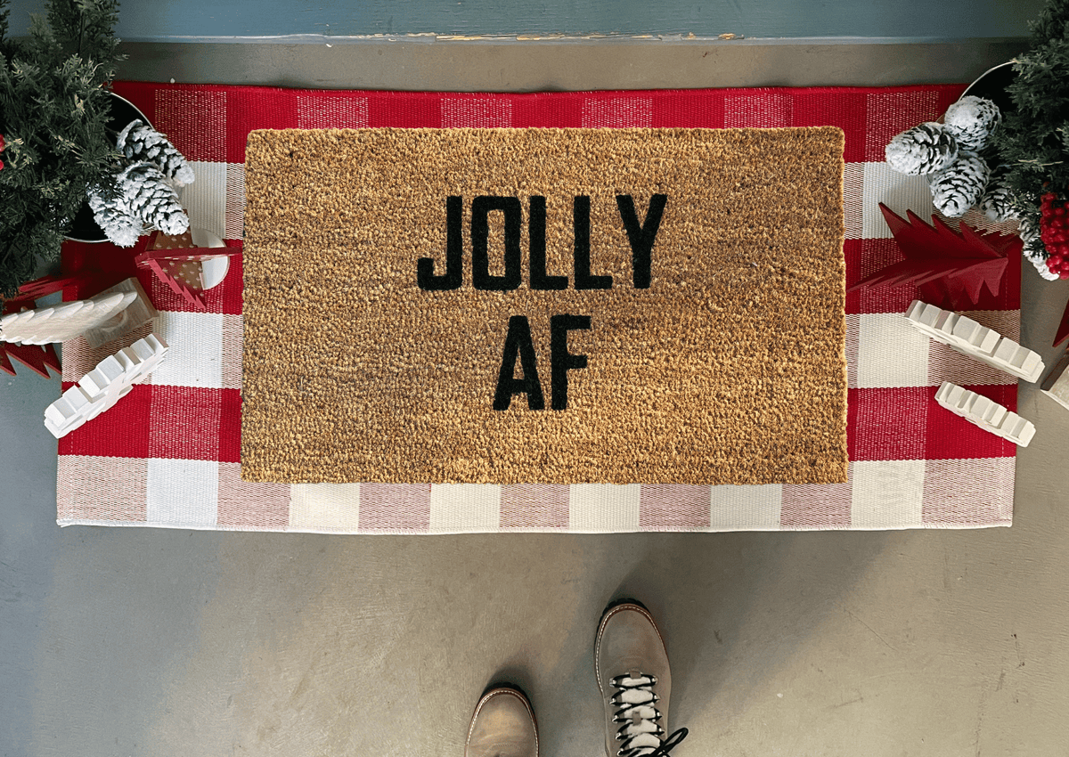 10 Welcome Mats for a Jolly Holiday Season