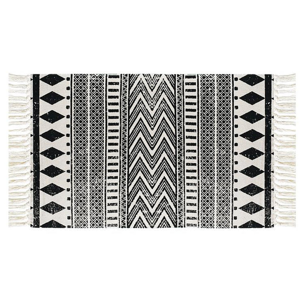 Black and White Pattern Area Rug / Doormat Layering Rug / Aztec Rug /  Modern Doormat / Outdoor Entry Rug / Front Porch / Boho Area Rug 