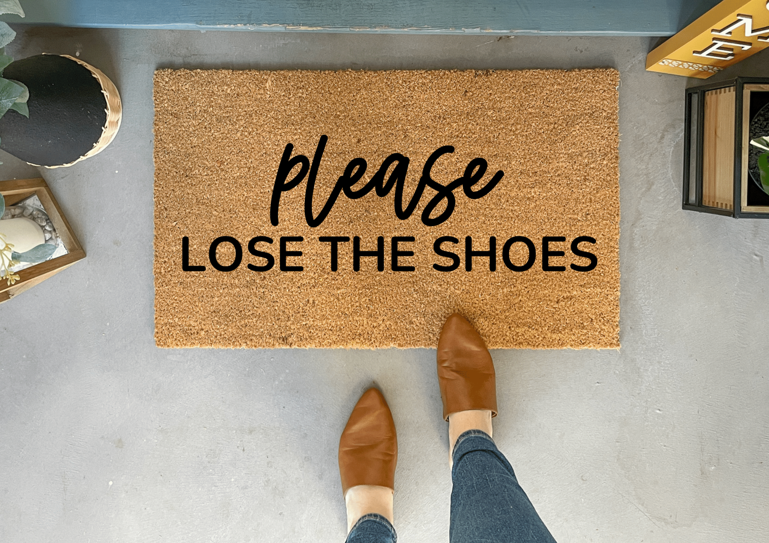 https://nickel-designs.com/cdn/shop/products/doormat-lose-the-shoes-welcome-mat-1@2x.png?v=1684439277